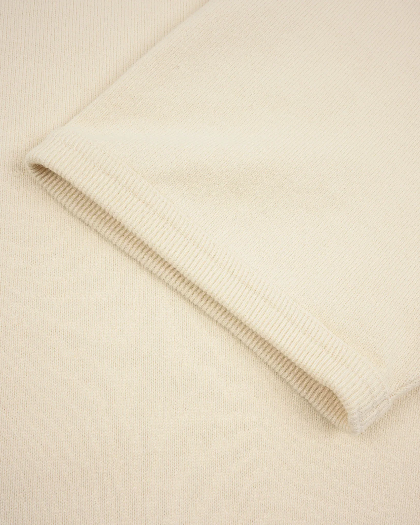 IHT-1600-CRM 11oz Cotton Knit Crew Neck T-Shirt - Cream - Image 4