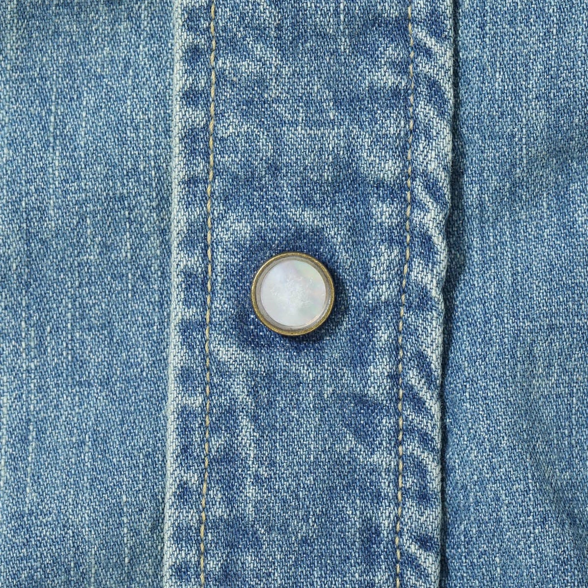 SC29473 Blue Denim Western Shirt Aged Model Embroidered - Image 4