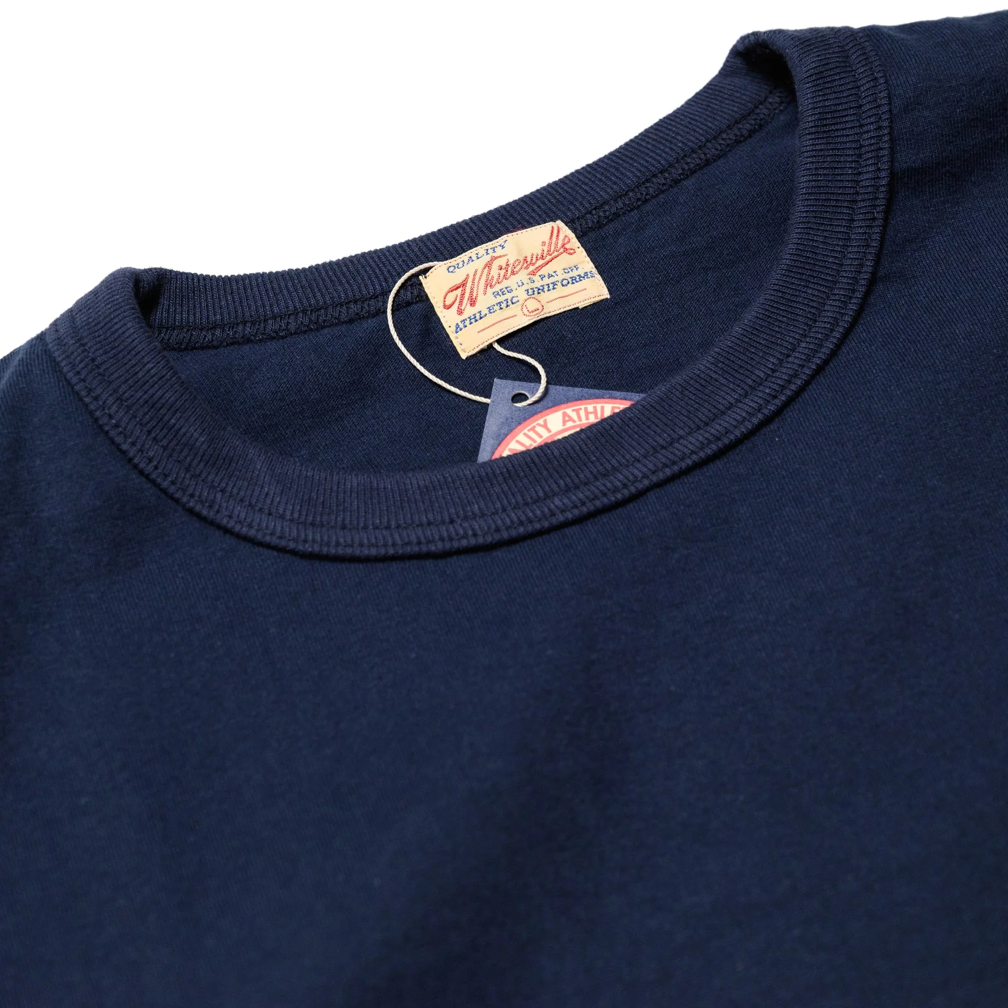 WV68849 Heavyweight Long Sleeve Pocket T-Shirt Navy - Image 2